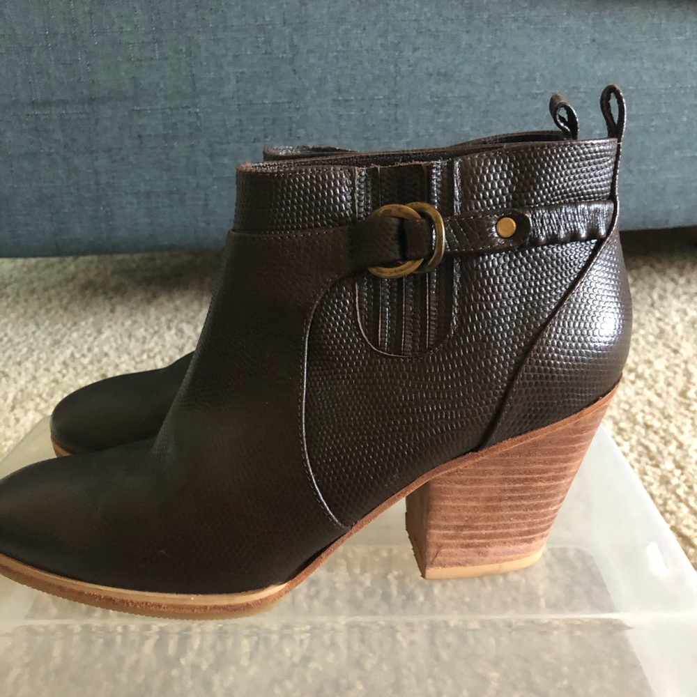 Rachel Comey 7.5 bootie. LIKE NEW worn once